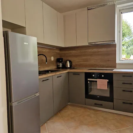 Apartment Ella Medulin